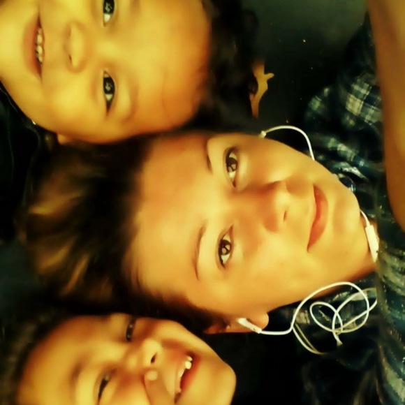 Meet your Posher, Alisha - Picture 1 of 1